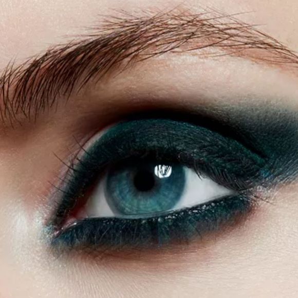 Mac Cosmetics Matte Eyeshadow - Picture 7 of 10